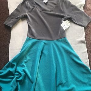 BNWT Lularoe Nicole teal gray size Large